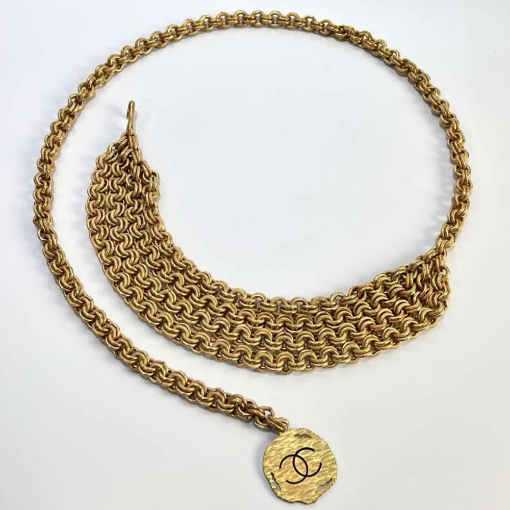 Authentic CHANEL 1994 Vintage charm medallion quadruple chain belt 90cm